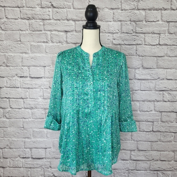 Kim Rogers Top Green Blue White Floral 3/4  Sleeve Pleated Button Front Size S - Picture 2 of 9